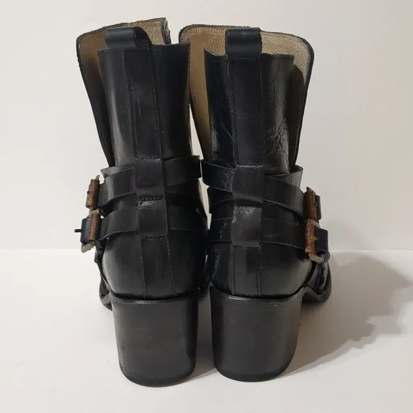 FREEBIRD by STEVEN Saintblack leather Boot women size 7